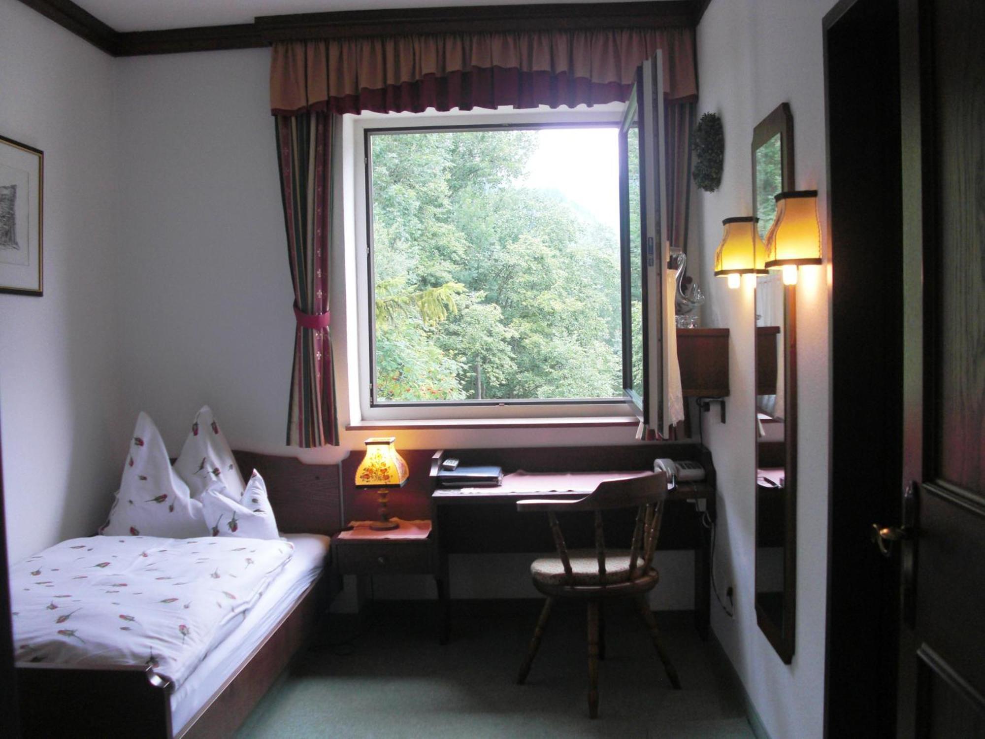 Hotel Garni Landhaus Buertlmair Hinterstoder Chambre photo